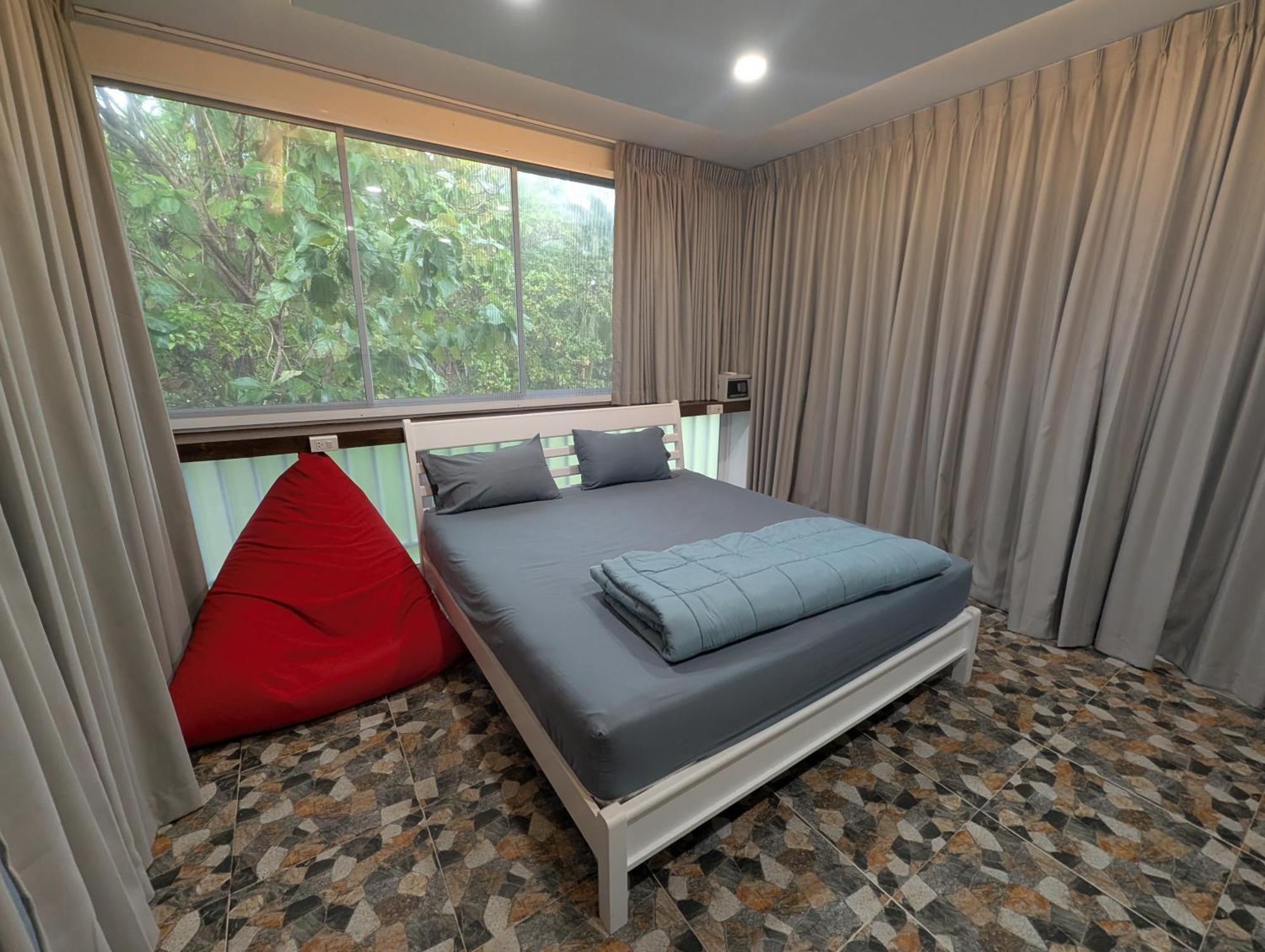 Koh Tan Cuisine High View Villa Taling Ngam  Exterior photo